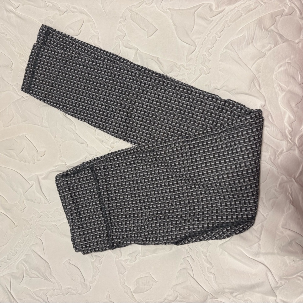 Size 12 patterned ivivva leggings